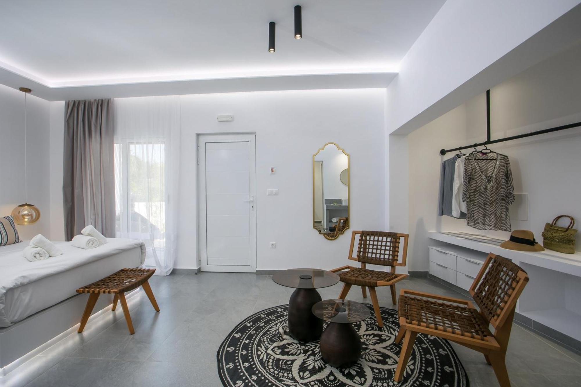 Calma Luxury Studios & Suites Фаліракі Екстер'єр фото